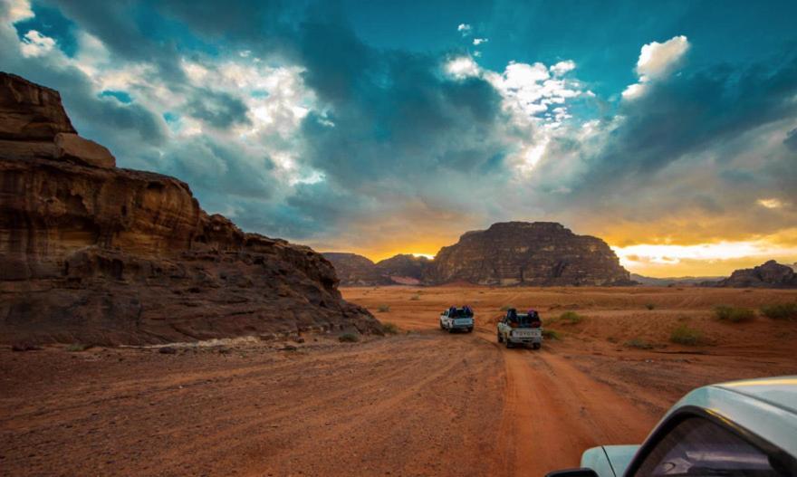 Wadi Camp & Bubble Tent & Bedouin Style & Tours Wadi Rum