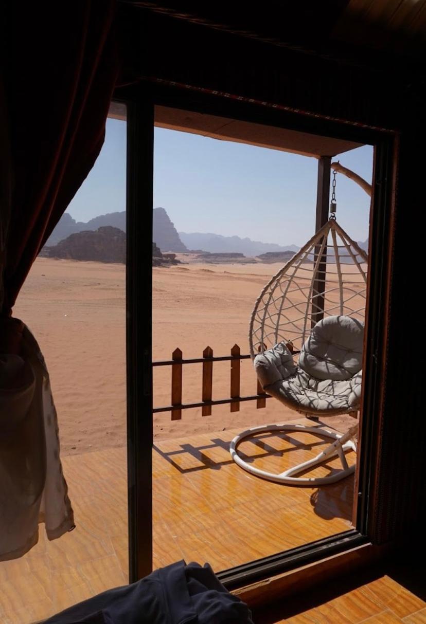 Luxury tent Wadi Camp & Bubble Tent & Bedouin Style & Tours