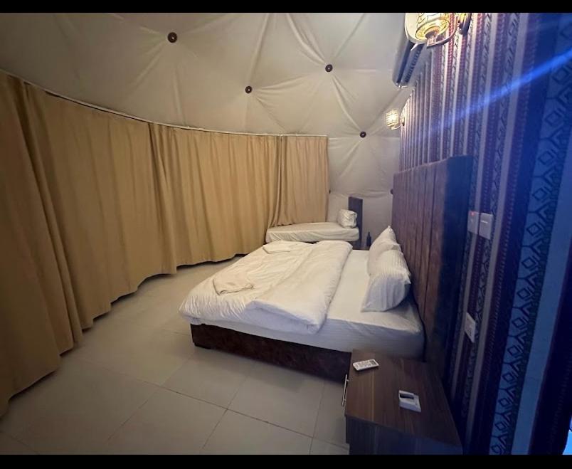 Luxury tent Wadi Camp & Bubble Tent & Bedouin Style & Tours 3*